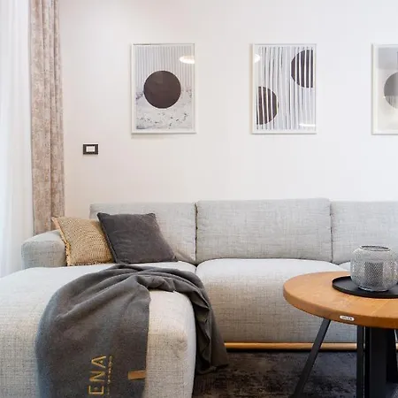 Ena, Luxury Apartment *